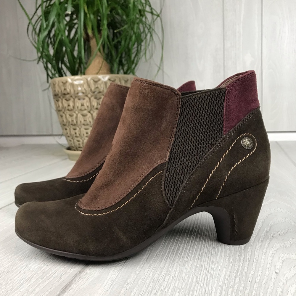 Earthies Genoa tri color brown suede leather booties